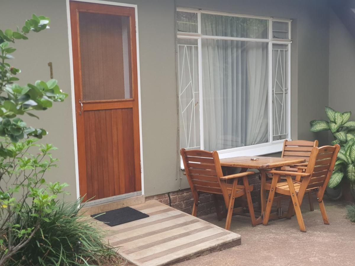 Selati 103 Guest Cottages Malalane Exteriör bild